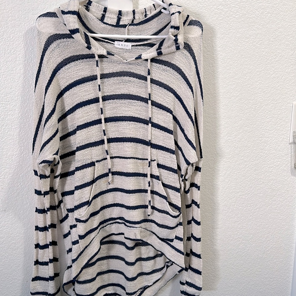 Women’s Enti striped super light weight hoodie